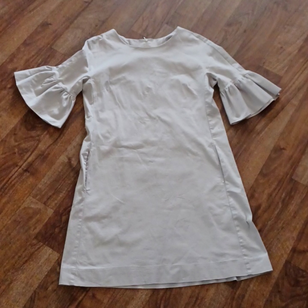 Kim and Proper dress size medium